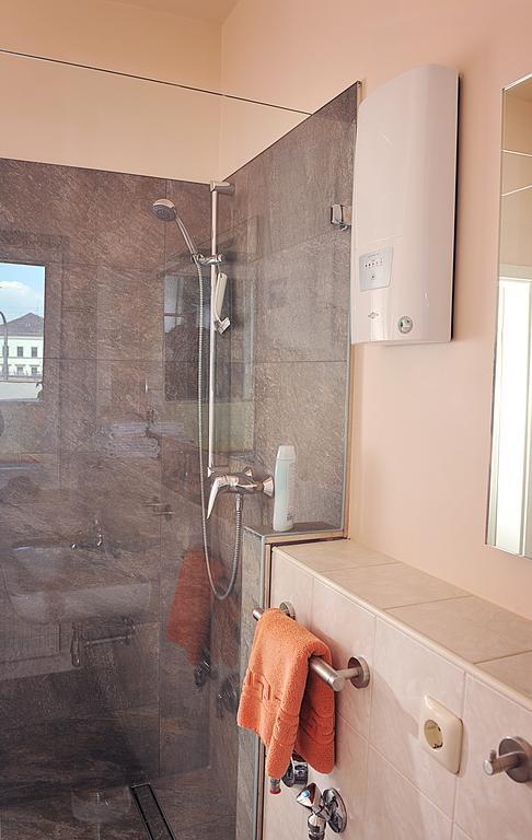 Apartmenthaus Stadt Metz Dresden Rom bilde